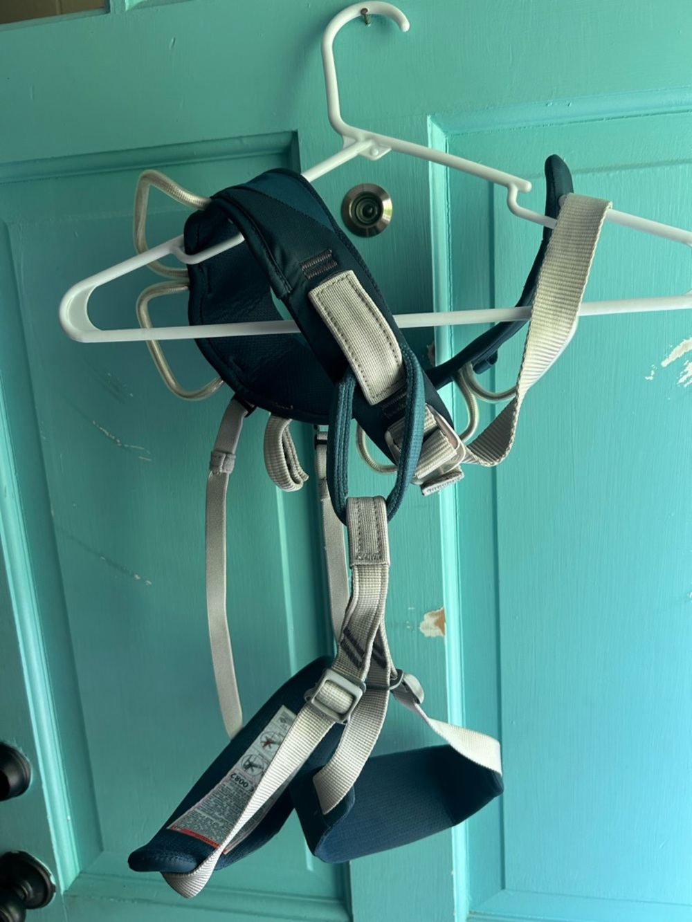 Women’s XS Black Diamond Climbing Harness in Teal and Gray - Picture 2 of 5